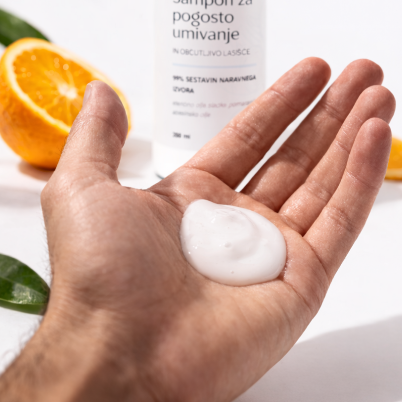 Šampon za pogosto umivanje in vneto lasišče